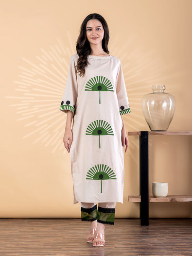 dress yoke design Respecting designers' work in peplum-with-yoke dress creation