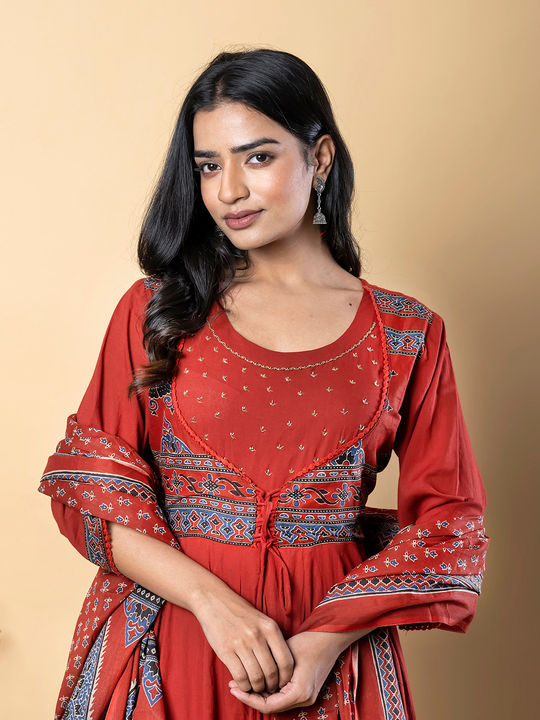 readiprintfashions/images/1984540/2.jpg