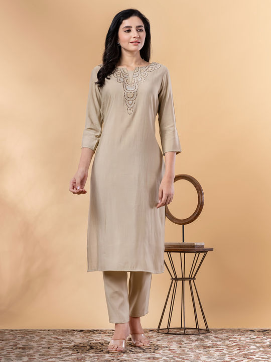 readiprintfashions/images/1993008/1.jpg