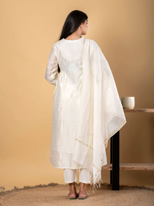 readiprintfashions/images/2004231/6.jpg