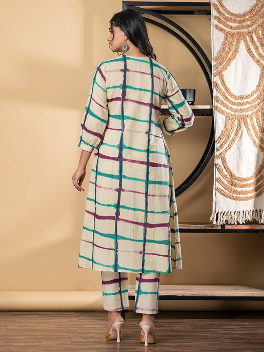 readiprintfashions/images/2009014/5.jpg