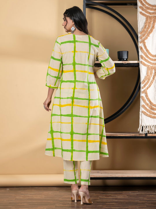 readiprintfashions/images/2009016/5.jpg