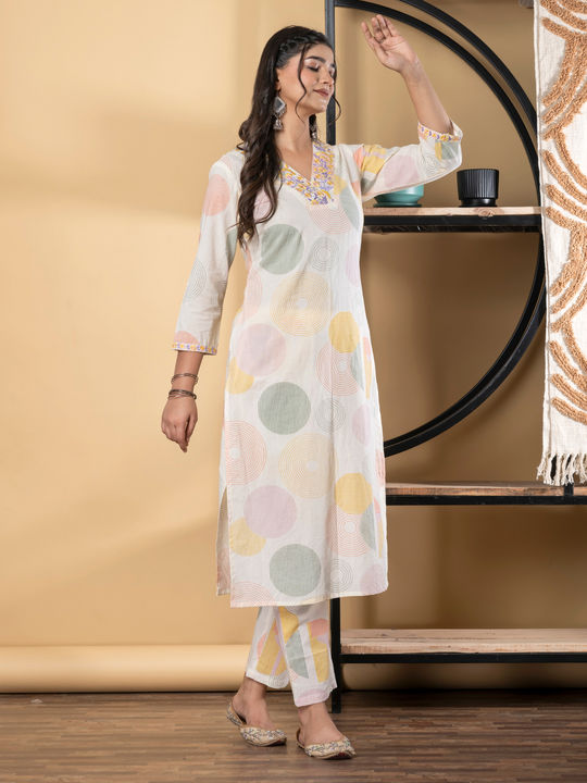 readiprintfashions/images/2009022/4.jpg