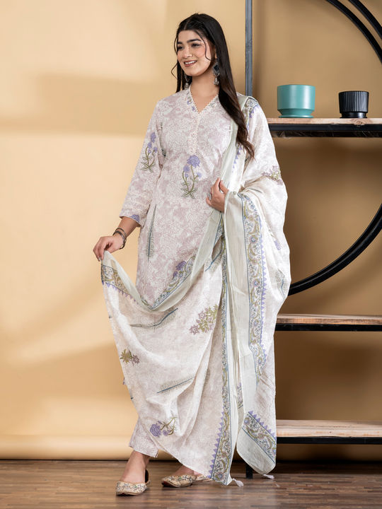 readiprintfashions/images/2009123/4.jpg