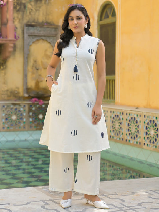 readiprintfashions/images/2012191/1.jpg