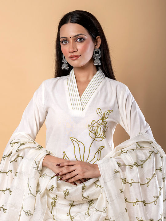 readiprintfashions/images/2012214/4.jpg