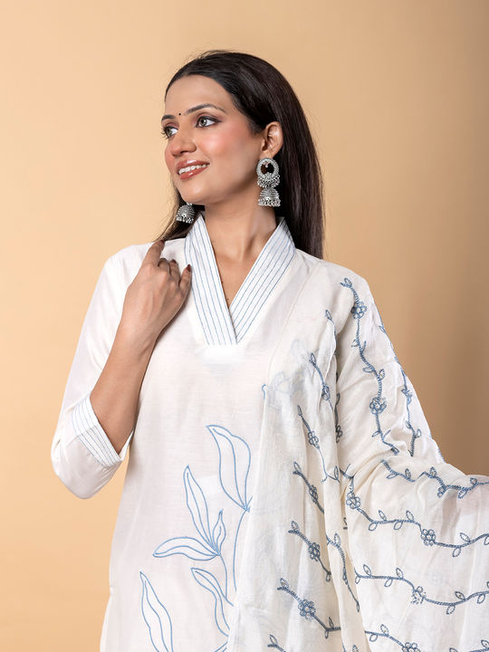 readiprintfashions/images/2012215/4.jpg