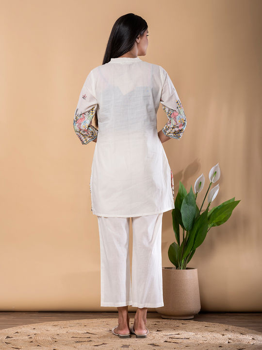 readiprintfashions/images/2012224/5.jpg