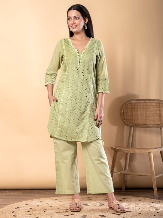 readiprintfashions/images/2013624/1.jpg