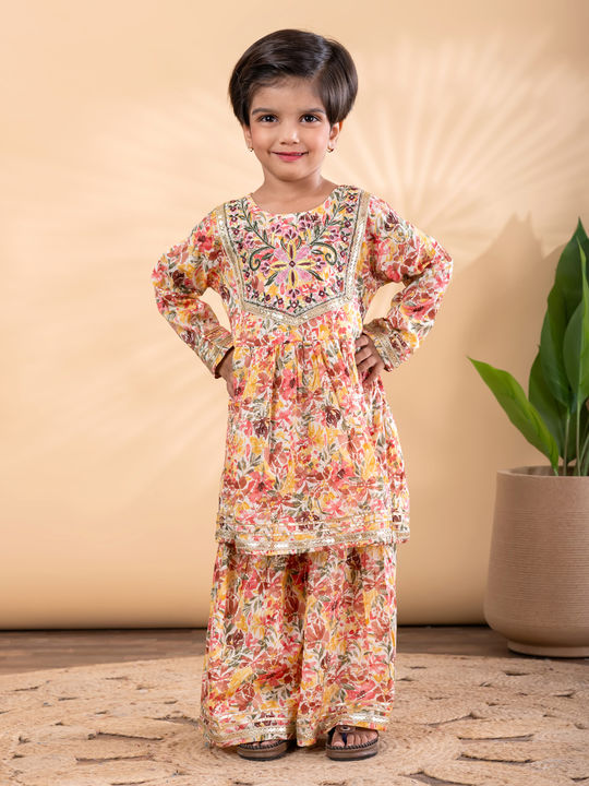readiprintfashions/images/2014114/5.jpg