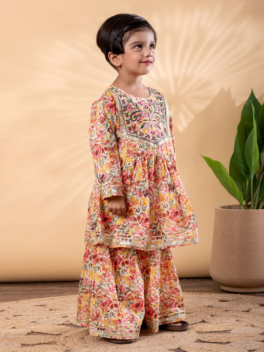 readiprintfashions/images/2014114/6.jpg