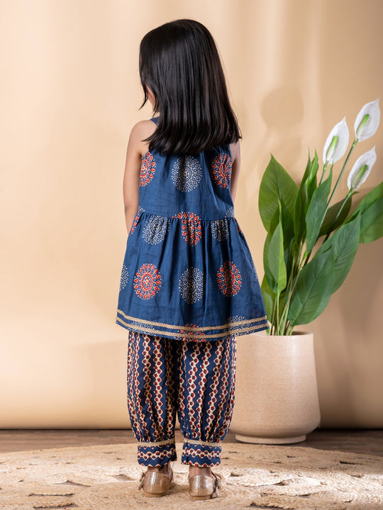 readiprintfashions/images/2014129/5.jpg